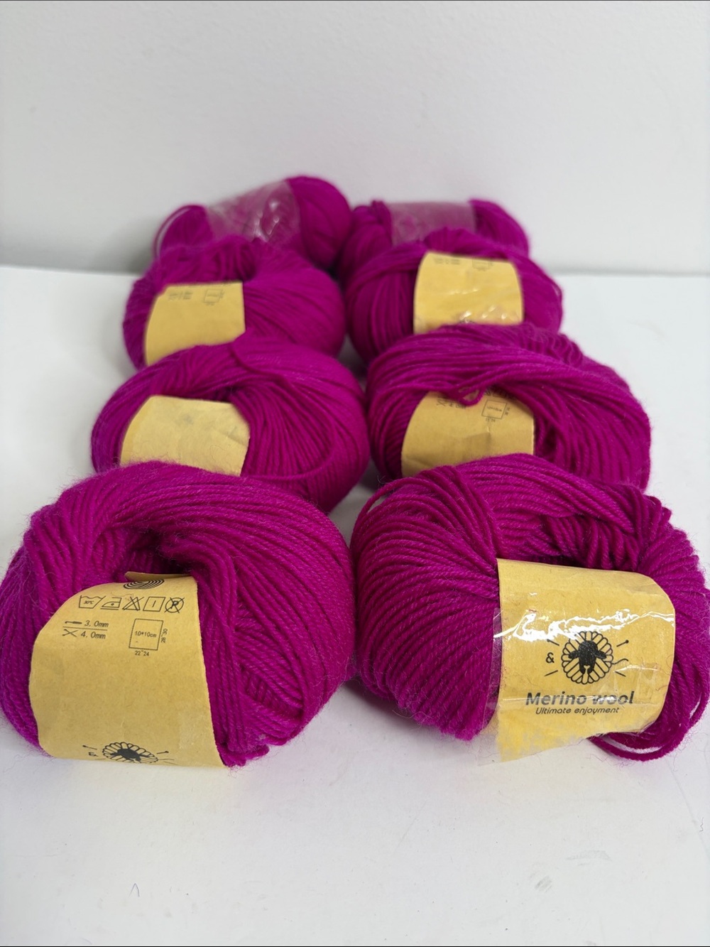 New Merino Wool Yarn Bright Fuchsia Pink Sport Weight Crochet Knitting Sweater